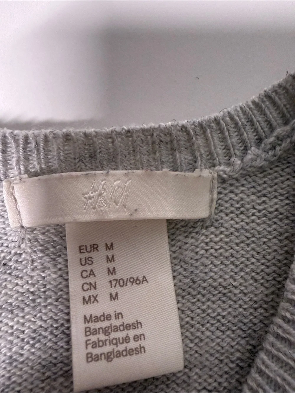 H&M Light Gray Women’s Crewneck Knit Sweater